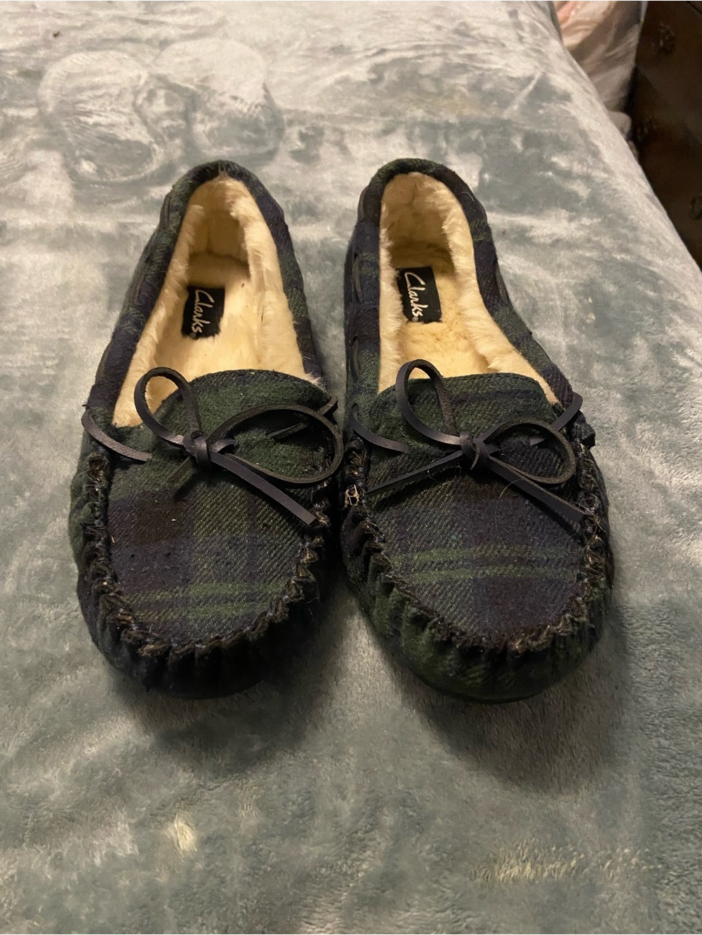 Clarks Women's Green and Black Plaid Fur-Lined Moccasins